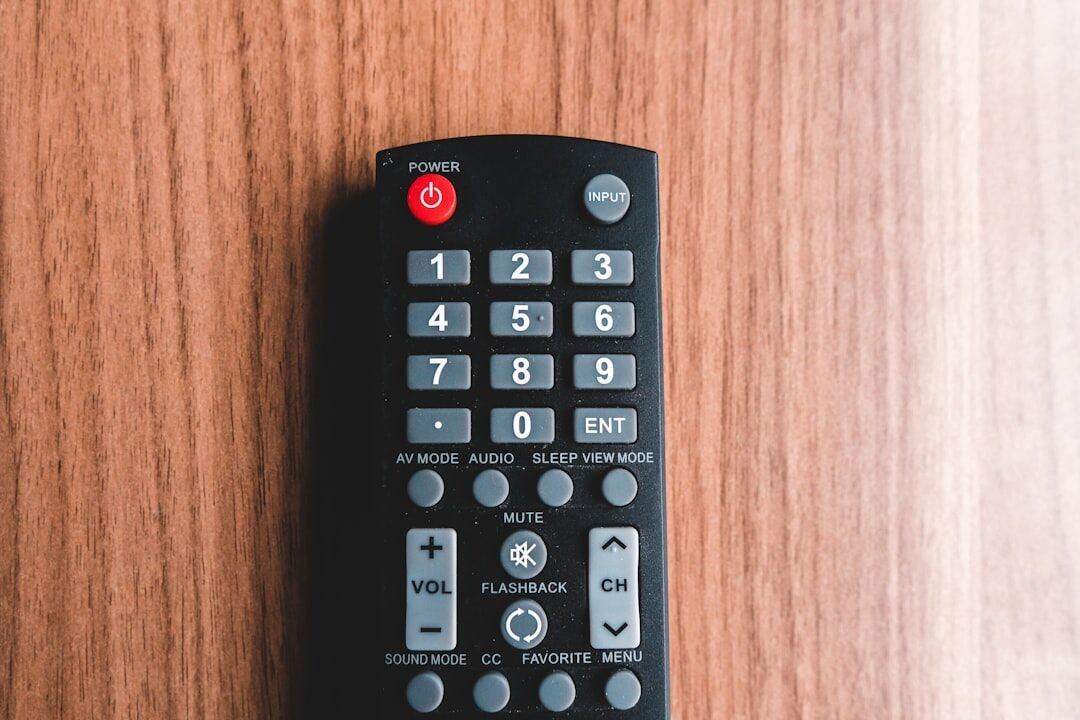 Guia Completo: Como Consertar Controle De Tv - Limpeza do Controle Remoto
