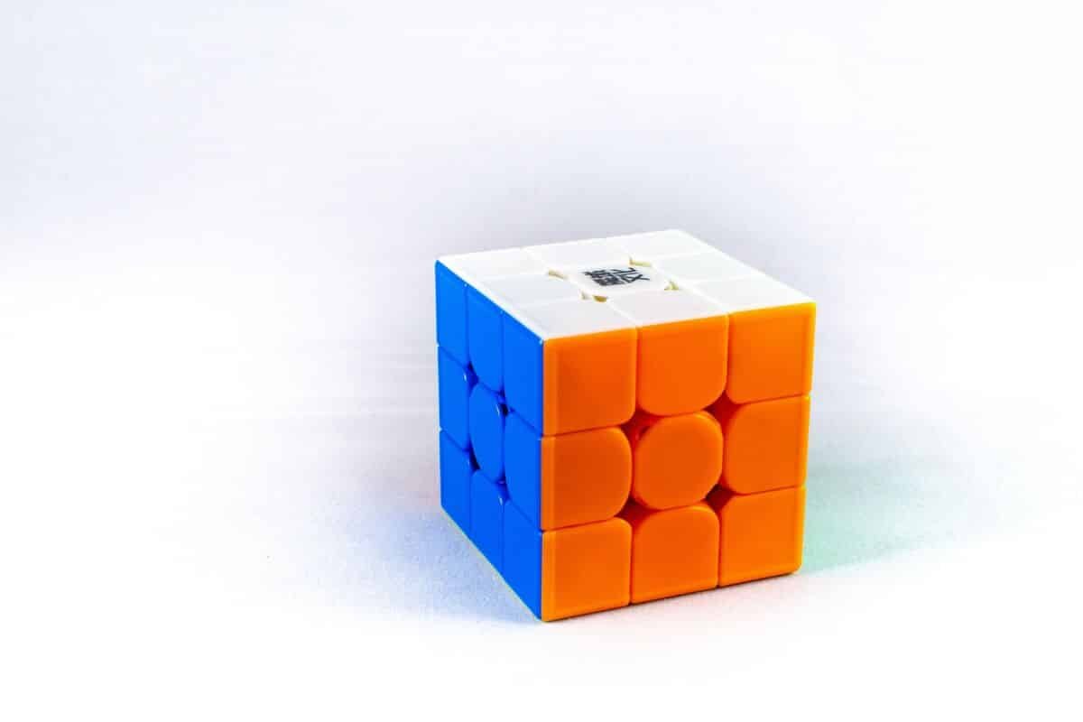 Guia Completo: Como Consertar O Cubo Mágico - Passo a Passo para Consertar o Cubo