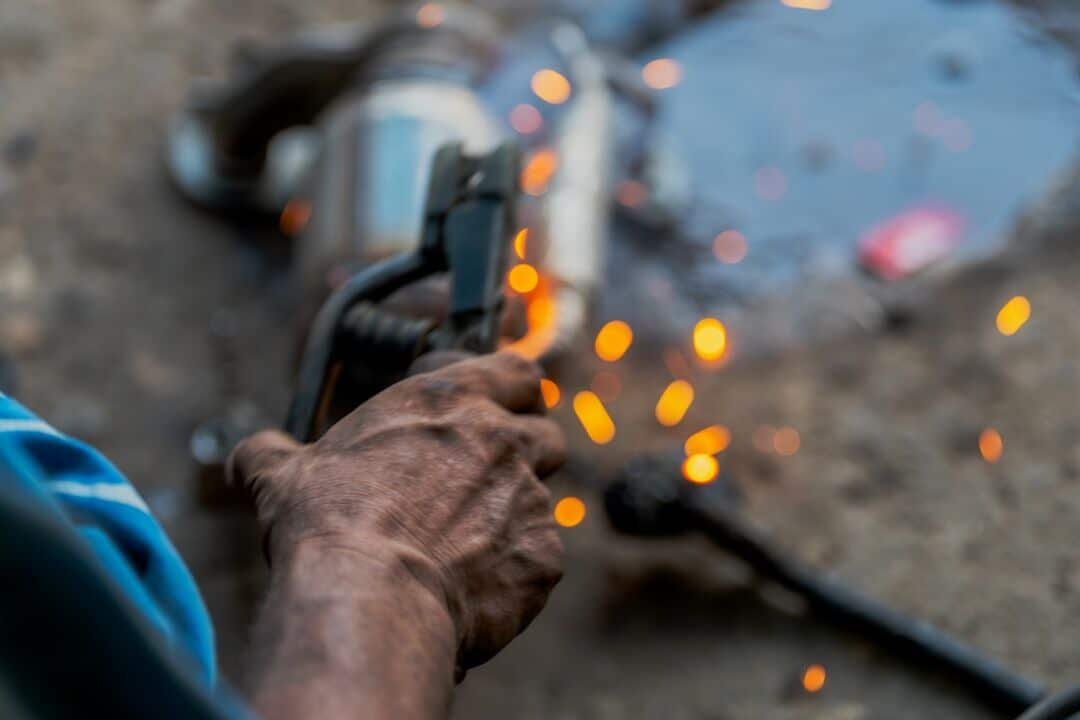 Guia Completo: Como Consertar Piscina De Fibra - Passo a Passo para o Conserto