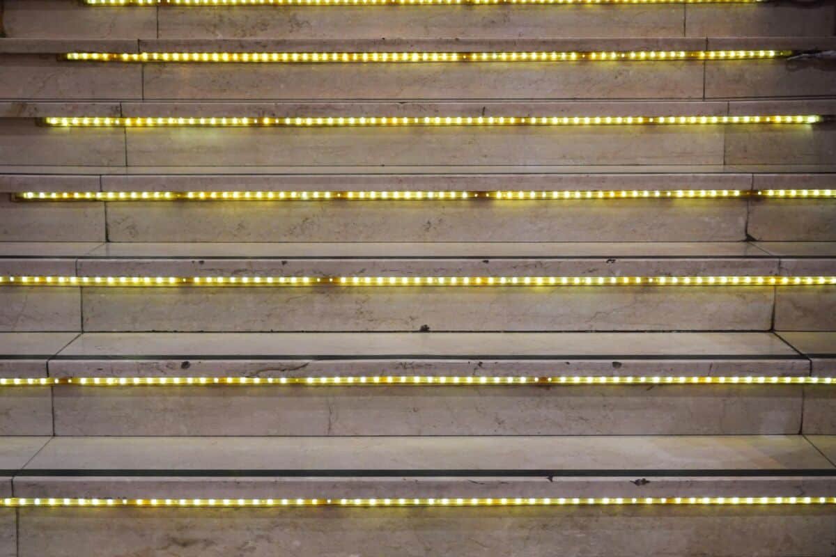 Guia Completo: Como Consertar Refletor De Led - Passo a Passo do Conserto