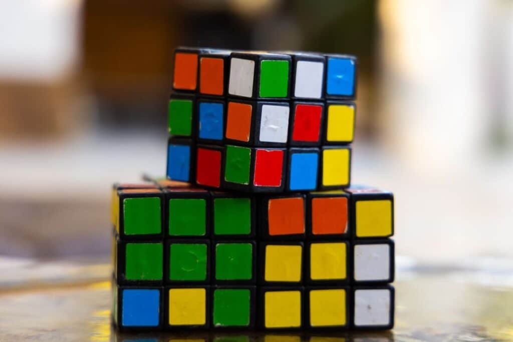 Guia Completo: Como Consertar Um Cubo Mágico
